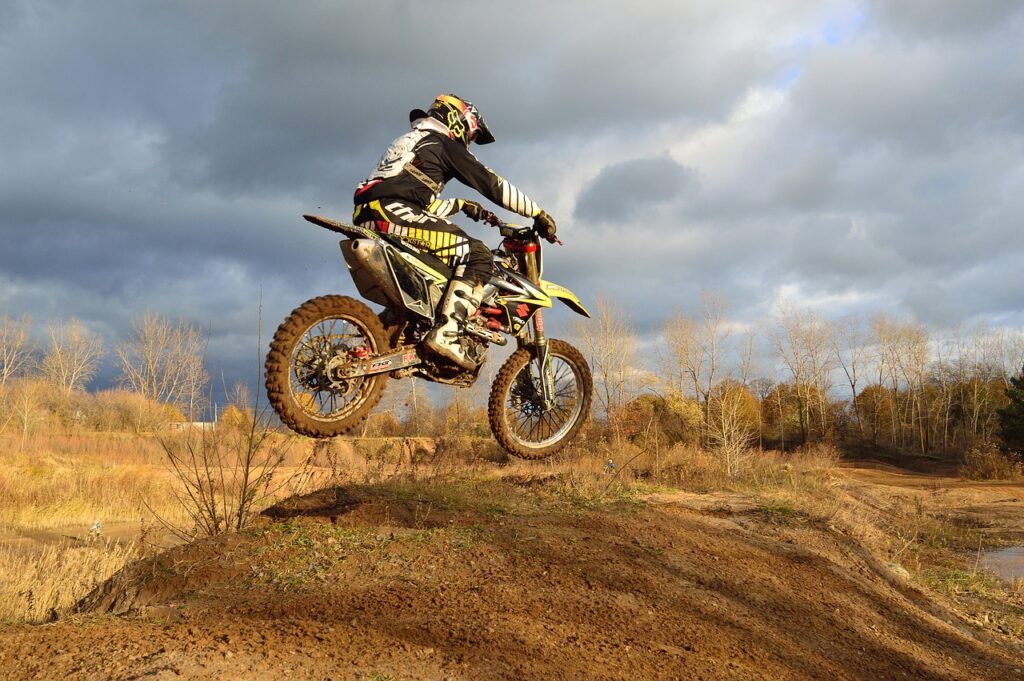 types of motorbikes, dirt bike