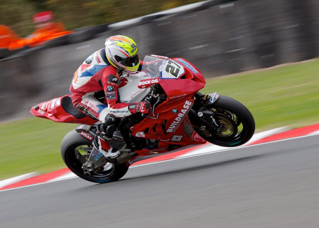 types of motorbikes, sports bike 